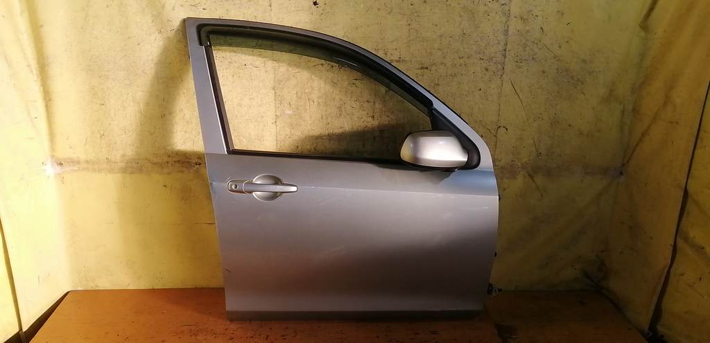 дверь Mazda Demio 0