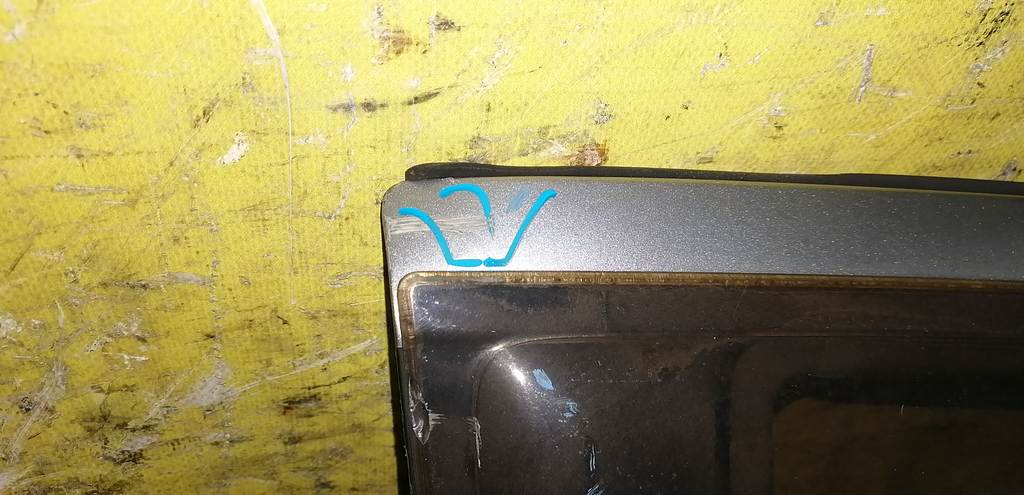 дверь Toyota Vitz 3