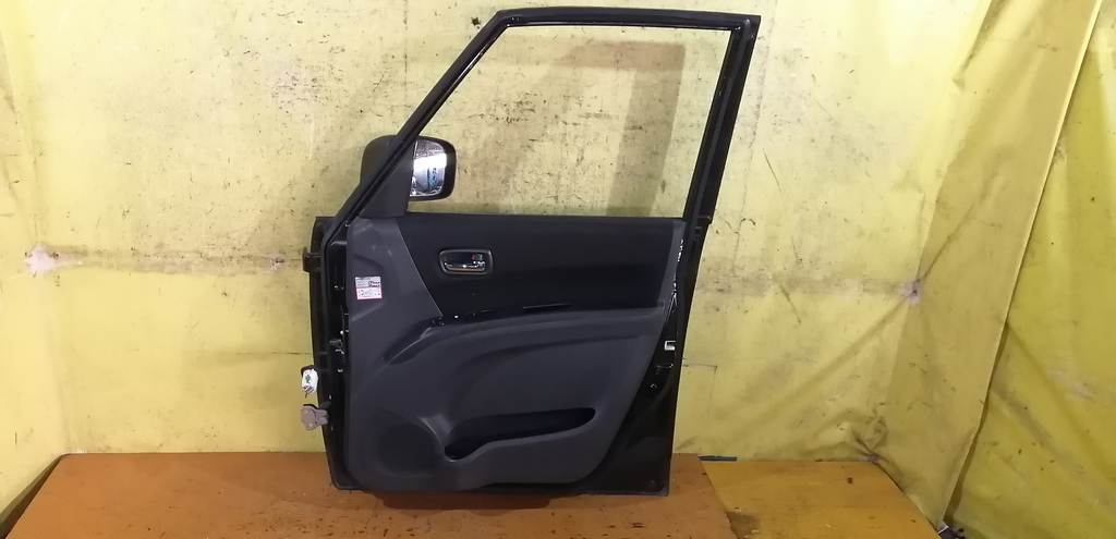 дверь Suzuki Solio 3