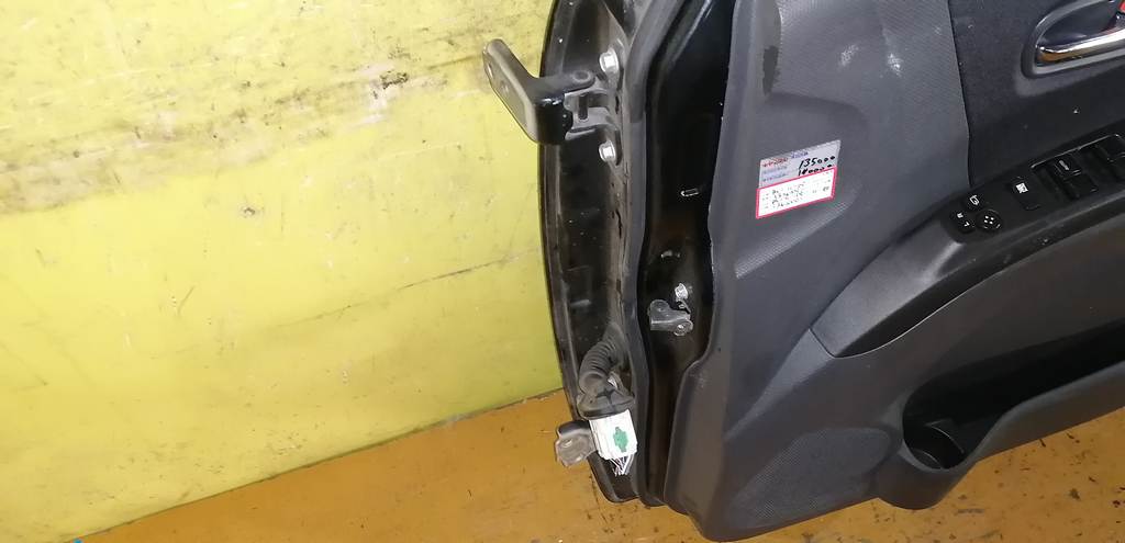 Кузов Suzuki Solio 5