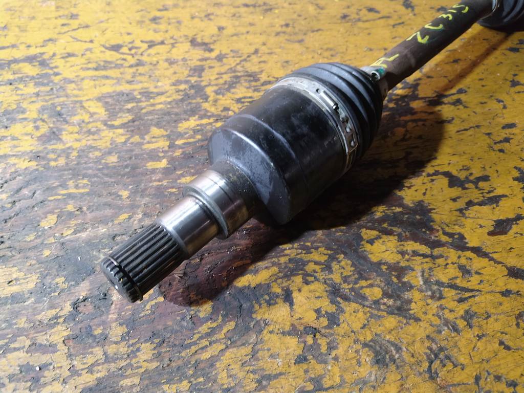 SWIFT ZC31S ПРИВОД ПЕРЕДНИЙ ЛЕВЫЙ M/T Suzuki Swift 1