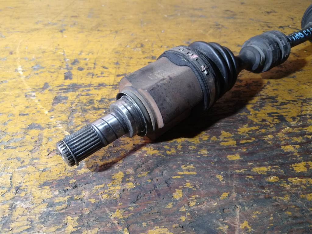 привод Nissan Tiida Latio 3