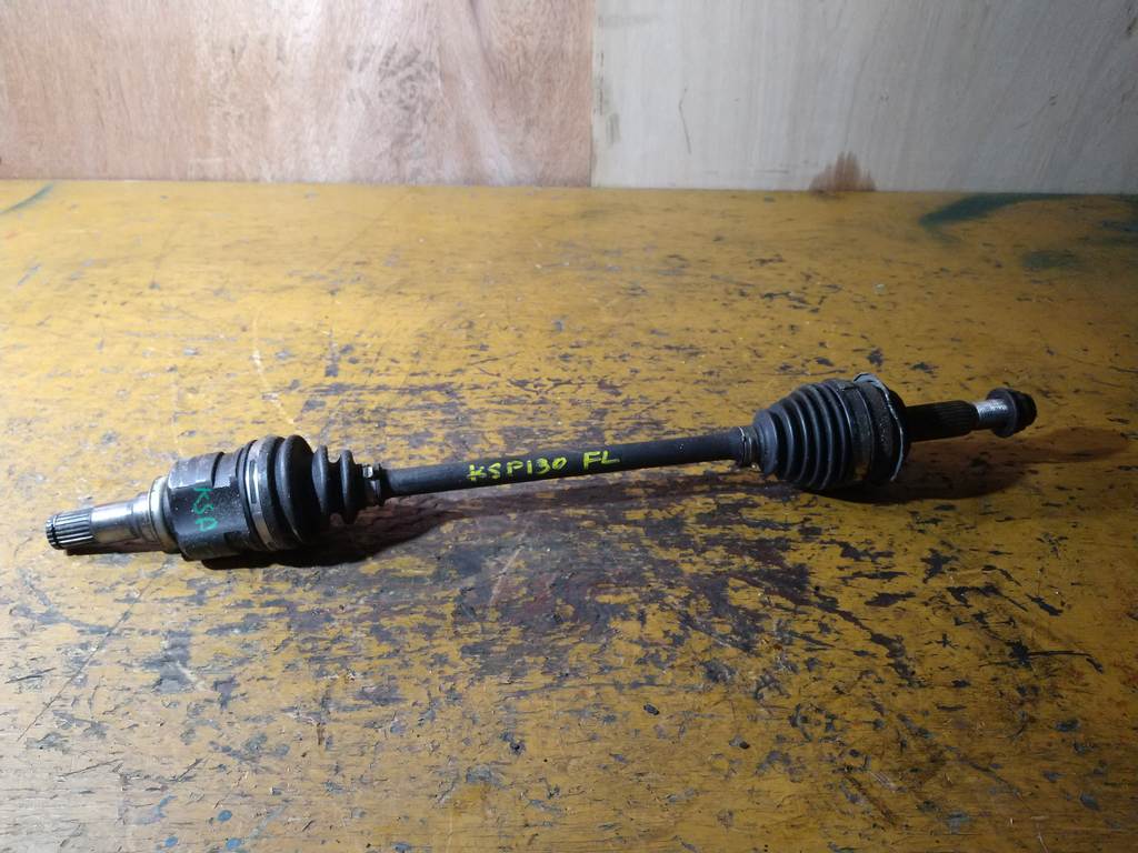 привод Toyota Vitz 0