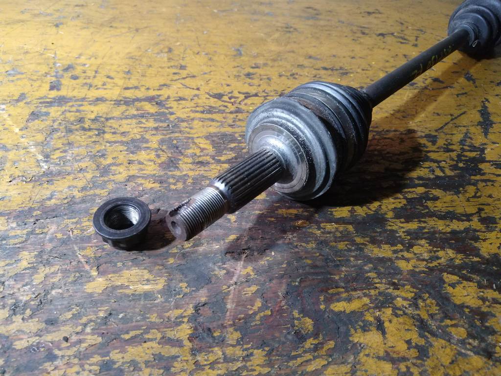 Трансмиссия Toyota Vitz 2