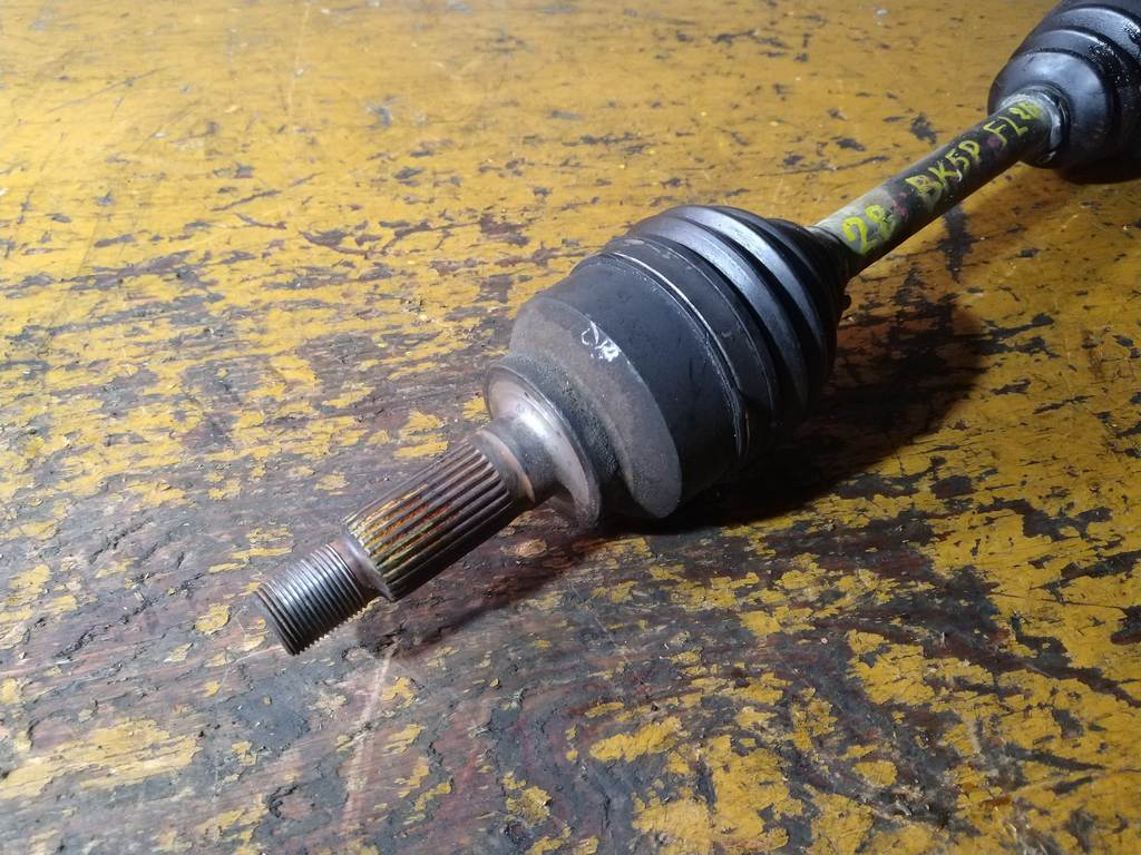 AXELA BK5P ПРИВОД ПЕРЕДНИЙ ЛЕВЫЙ 26/28 Mazda Axela 1