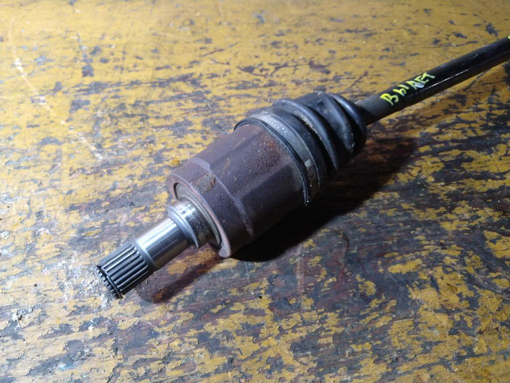 FREED GB3 ПРИВОД ПЕРЕДНИЙ ПРАВЫЙ Honda Freed 1