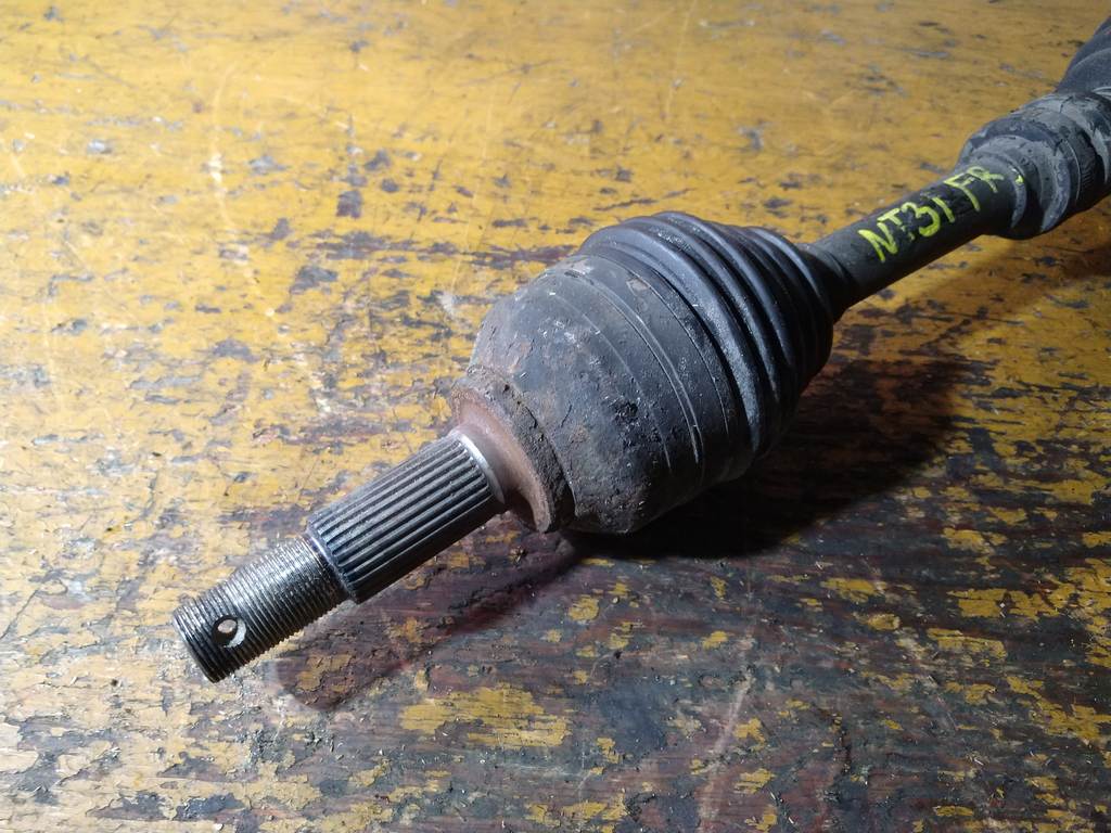 X-TRAIL NT31 ПРИВОД ПЕРЕДНИЙ ПРАВЫЙ Nissan X-Trail 1