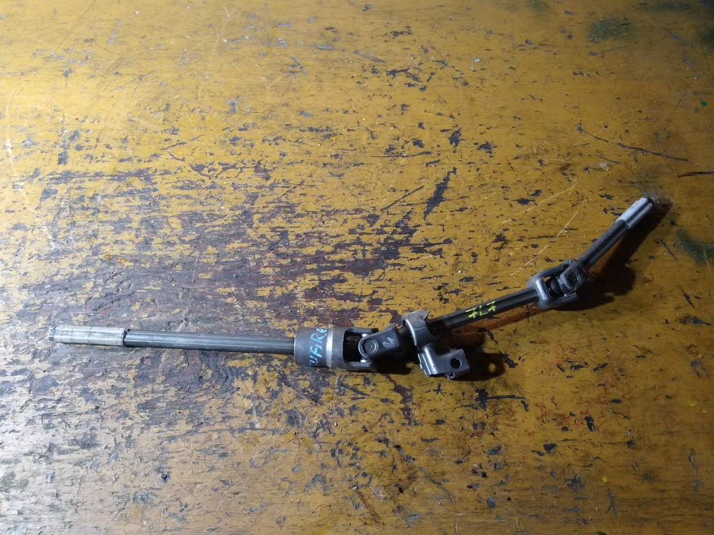 карданчик рулевой Volkswagen Touareg 0