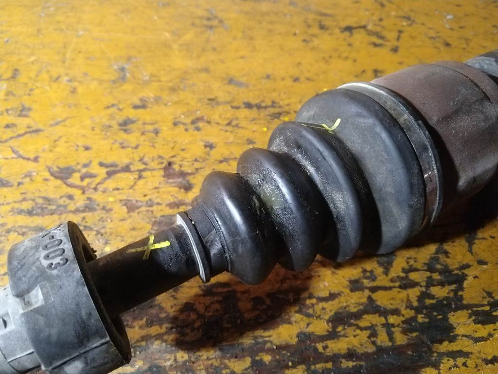 привод Honda Elysion 3