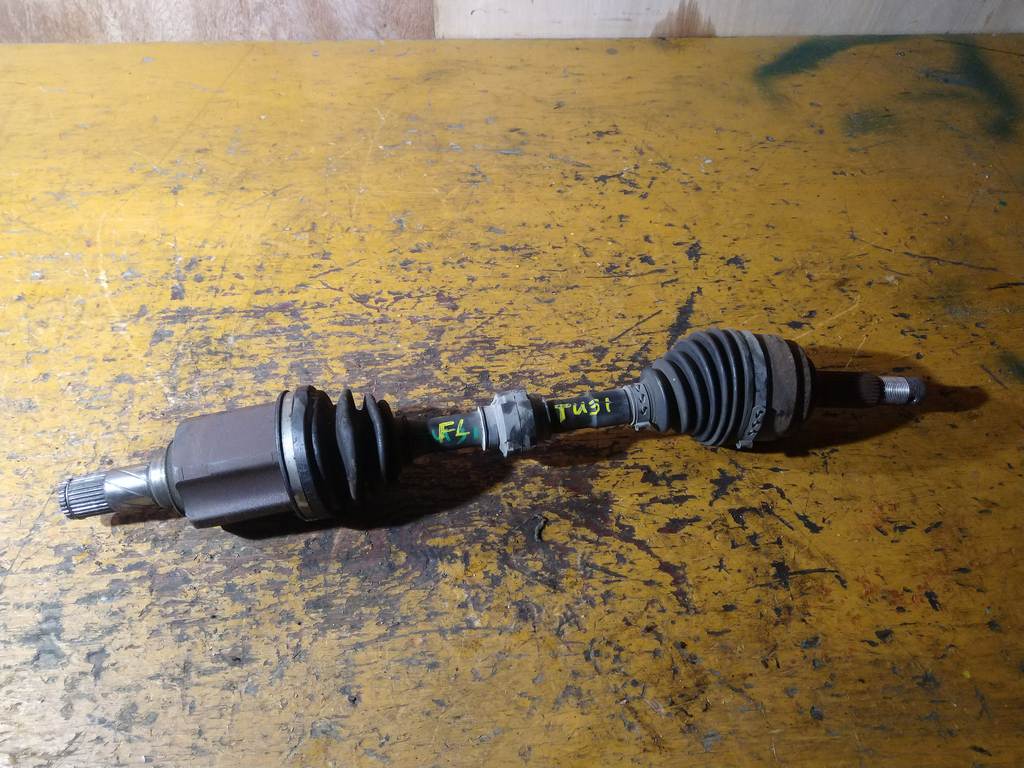 привод Nissan Presage 0