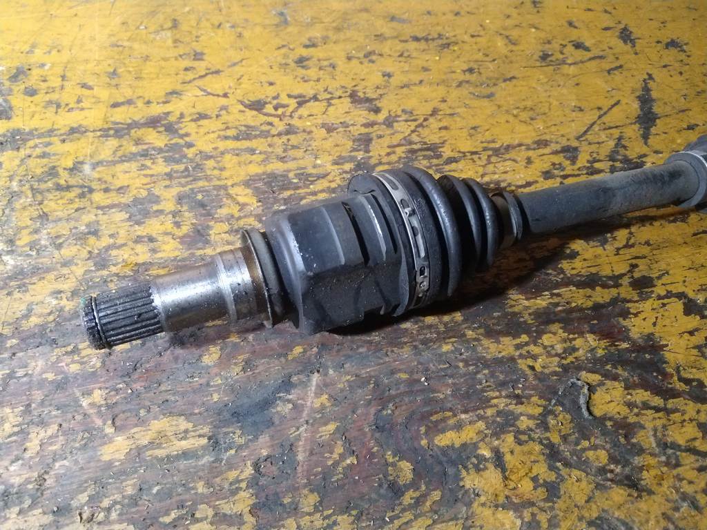 VITZ KSP90 ПРИВОД ПЕРЕДНИЙ ПРАВЫЙ Toyota Vitz 1