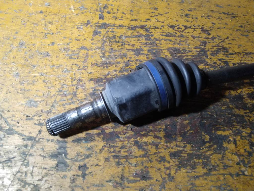 IMPREZA GH2 ПРИВОД ПЕРЕДНИЙ Subaru Impreza 1