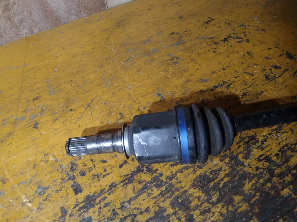 IMPREZA GH2 ПРИВОД ПЕРЕДНИЙ Subaru Impreza 1