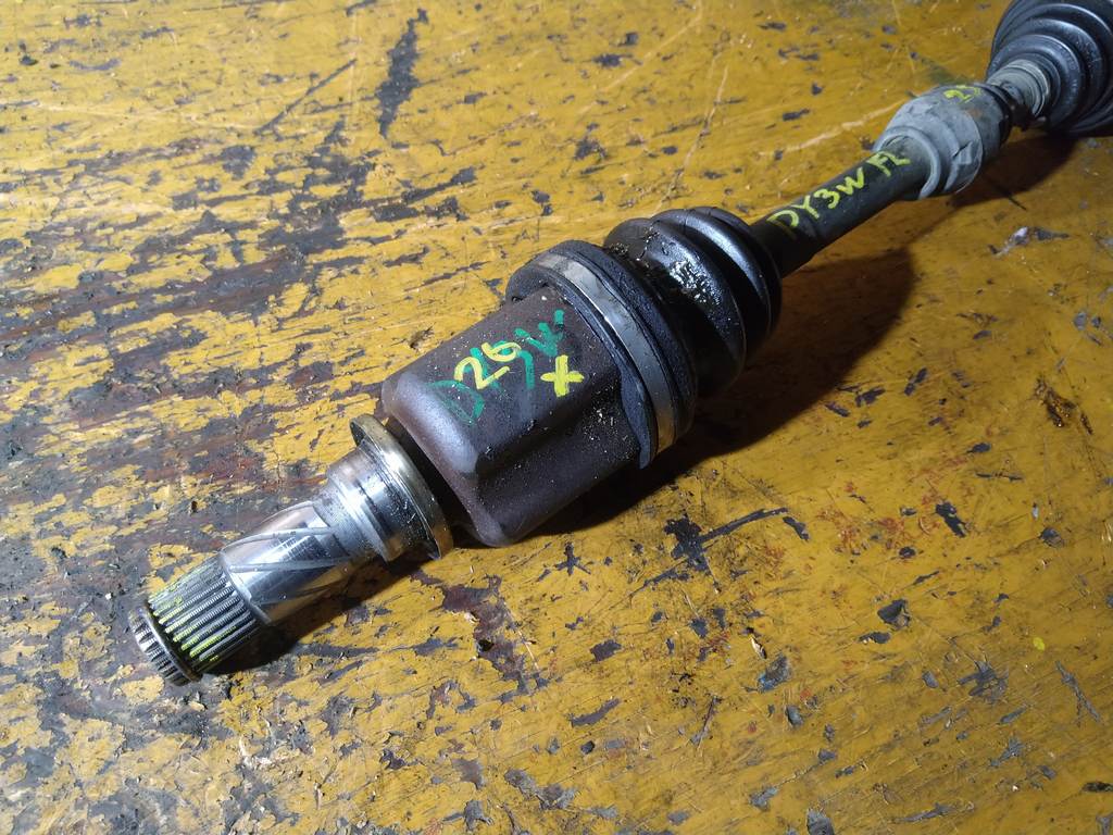 DEMIO DY3W ПРИВОД ПЕРЕДНИЙ ЛЕВЫЙ 25/26, дефект Mazda Demio 1