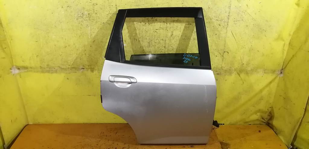 дверь Honda Fit 0