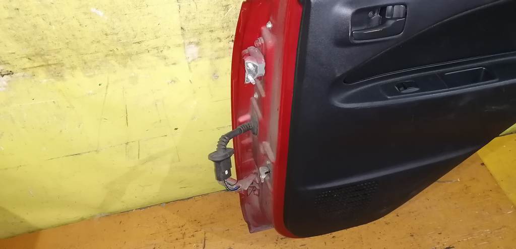 Кузов Mitsubishi Colt 5