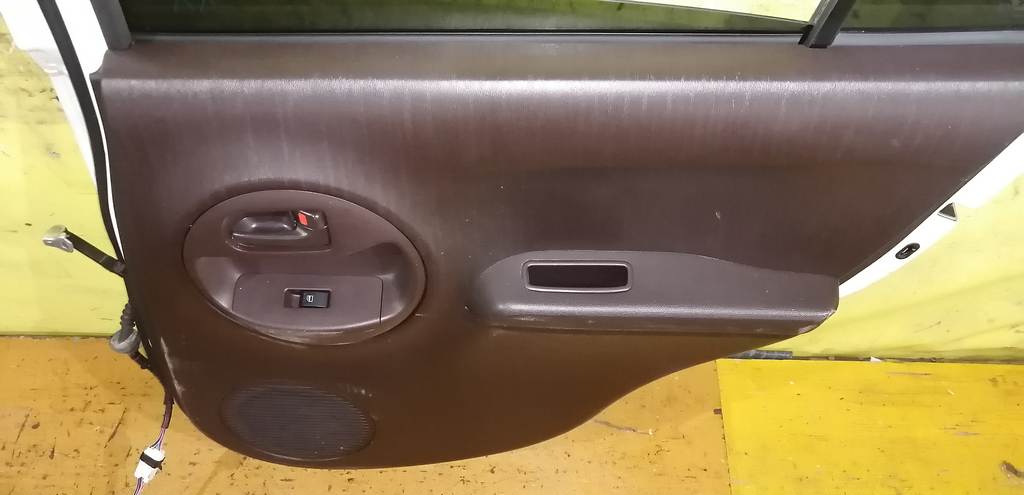 PASSO KGC30 ДВЕРЬ ЗАДНЯЯ ПРАВАЯ Toyota Passo 4