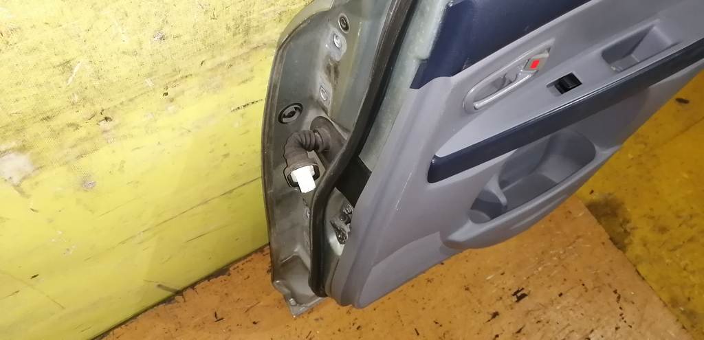 DEMIO DY5W ДВЕРЬ ЗАДНЯЯ ПРАВАЯ Mazda Demio 4