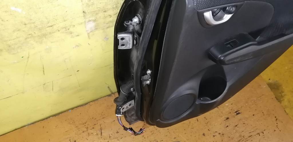 дверь Honda Fit 6