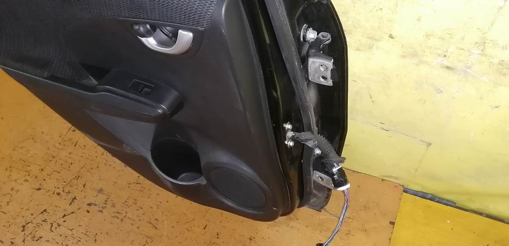 дверь Honda Fit 6