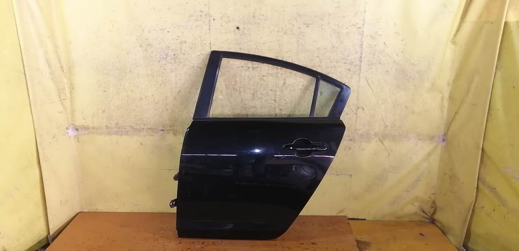 дверь Mazda Axela 0
