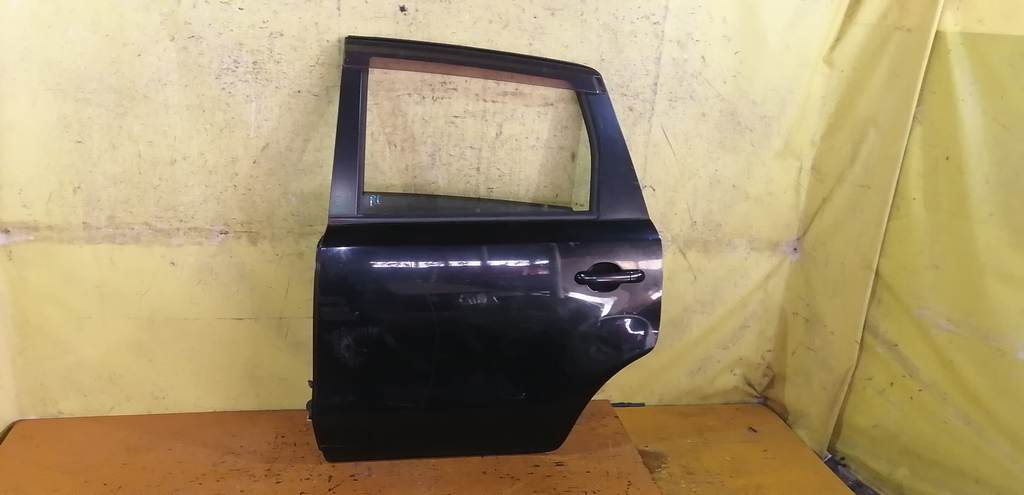 дверь Nissan Note 0