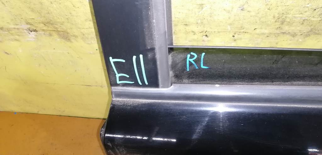 NOTE E11 ДВЕРЬ ЗАДНЯЯ ЛЕВАЯ Nissan Note 1