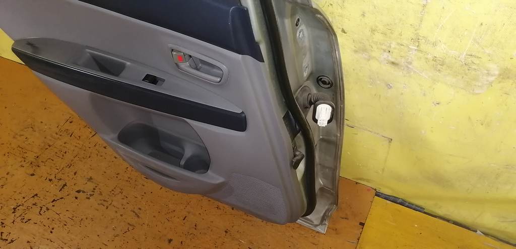 Кузов Mazda Demio 5