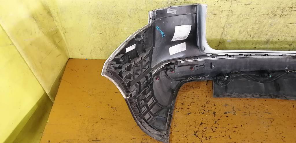 бампер Volkswagen Touareg 9