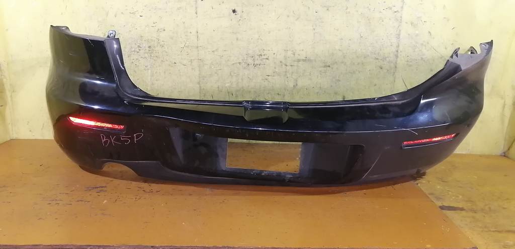 бампер Mazda Axela 0