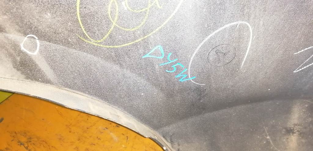 DEMIO DY5W БАМПЕР ЗАДНИЙ, дефект Mazda Demio 4