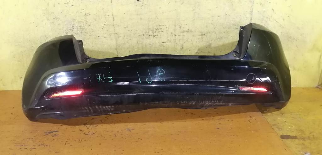 бампер Honda Fit 0