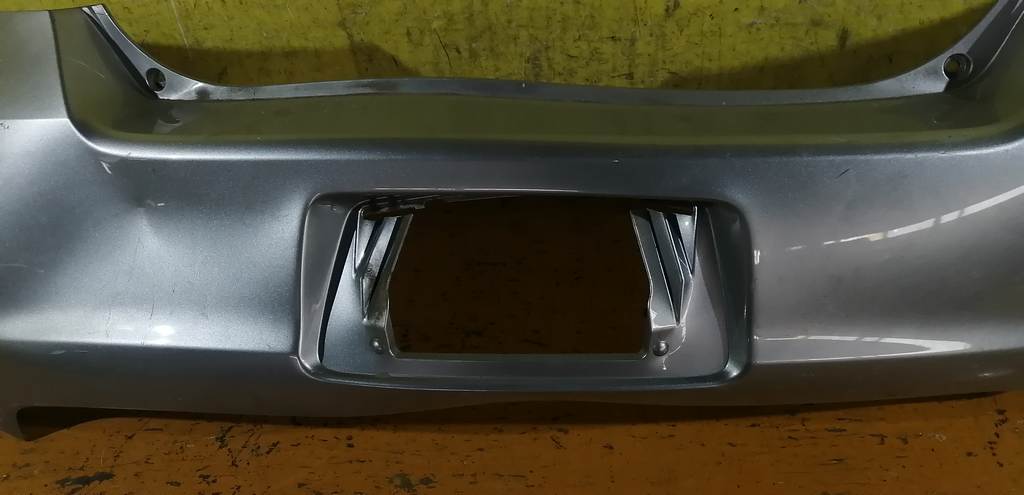 Кузов Toyota Vitz 2