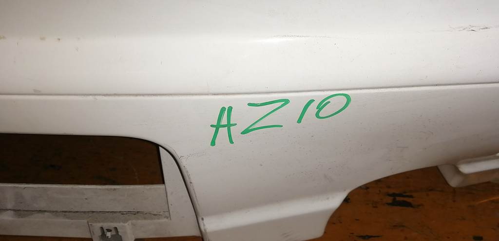 CUBE AZ10 БАМПЕР ЗАДНИЙ Nissan Cube 1