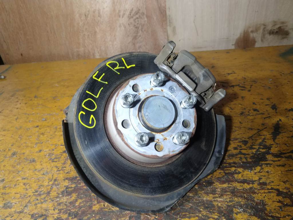 ступица Volkswagen Golf 0