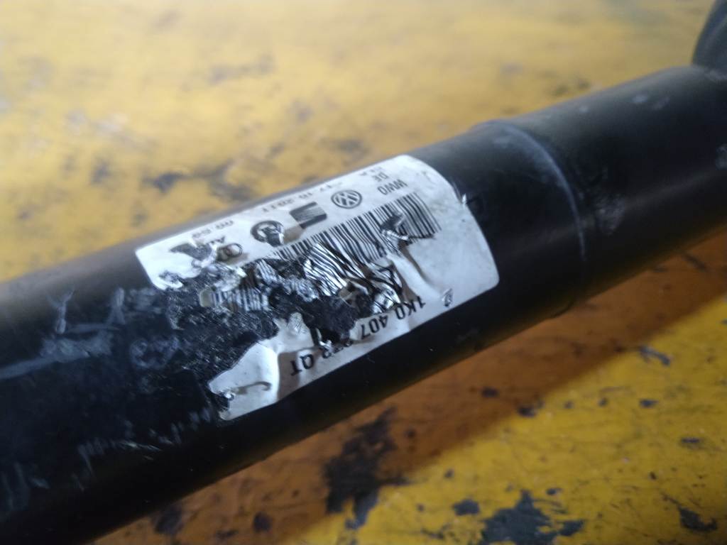 GOLF 1KCBZ ПРИВОД ПЕРЕДНИЙ ПРАВЫЙ ABS Volkswagen Golf 4