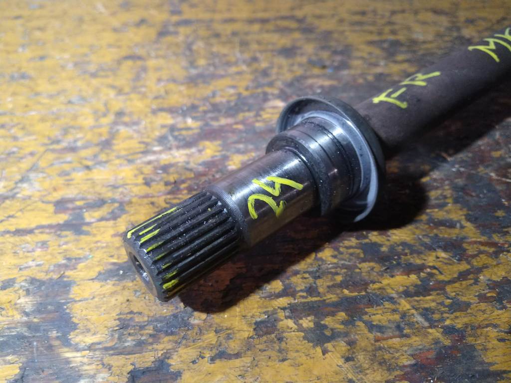 DEMIO DY3W ПРИВОД ПЕРЕДНИЙ ПРАВЫЙ ABS МКПП 24/25 Mazda Demio 1