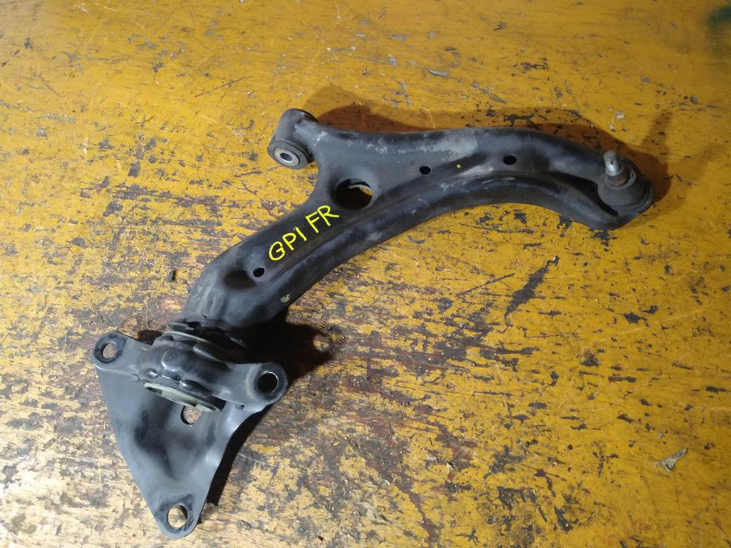 рычаг Honda Fit 0