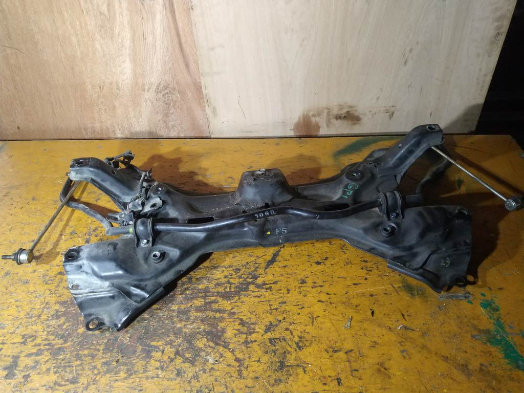 балка Honda Fit 0