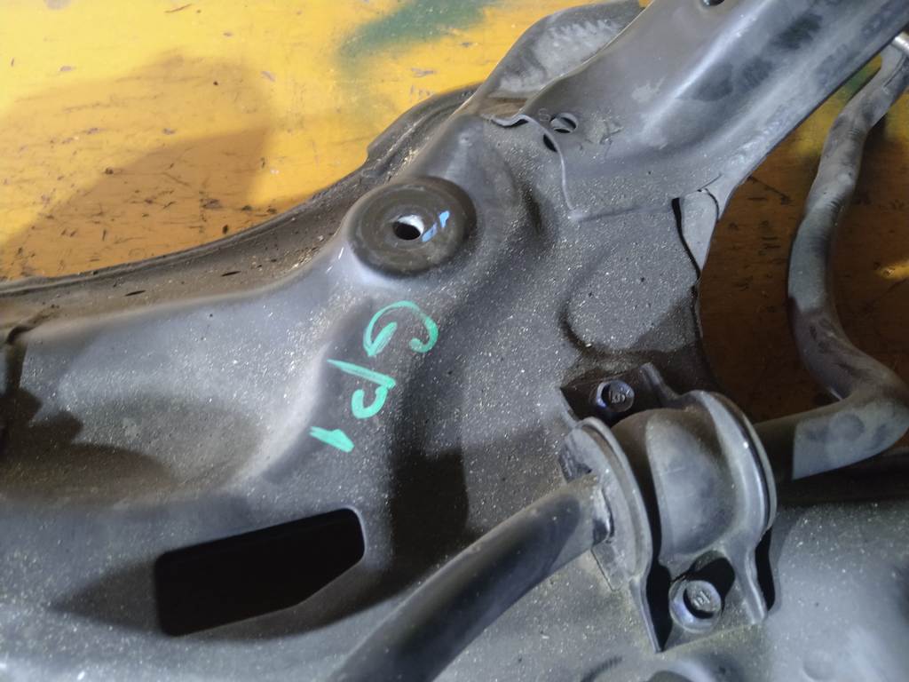 FIT GP1 БАЛКА ПОПЕРЕЧНАЯ+СТАБИЛИЗАТОР Honda Fit 1