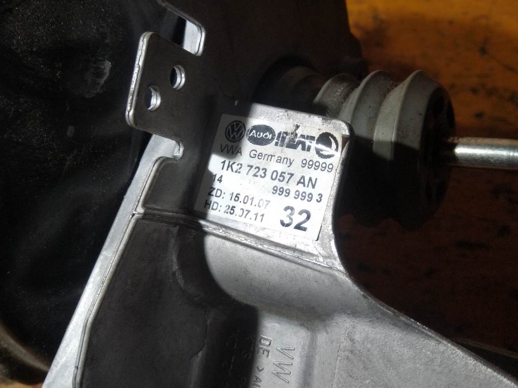 GOLF 1KCBZ ГЛАВНЫЙ ТОРМОЗНОЙ+ВАКУУМНИК Volkswagen Golf 1