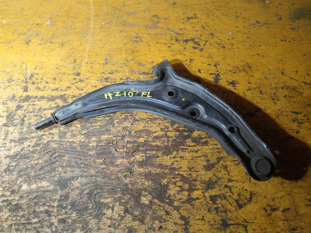 рычаг Nissan Cube 0