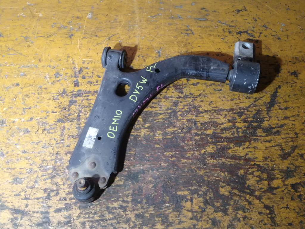 рычаг Mazda Demio 0
