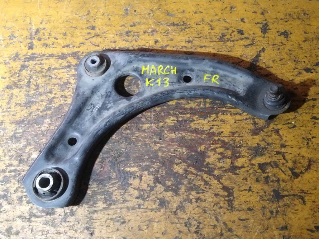 рычаг Nissan March 0