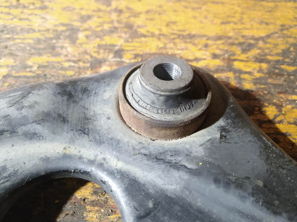 Подвеска Nissan March 2