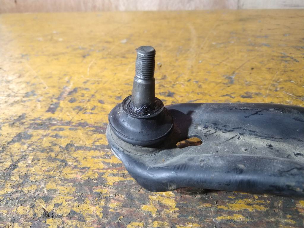 SIENTA NCP81 РЫЧАГ ПЕРЕДНИЙ ЛЕВЫЙ Toyota Sienta 1