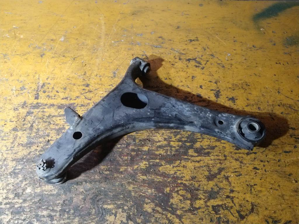 рычаг Subaru Legacy 3