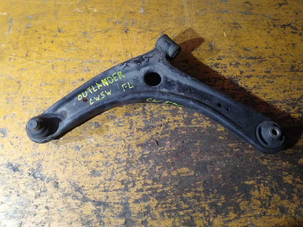рычаг Mitsubishi Outlander 0