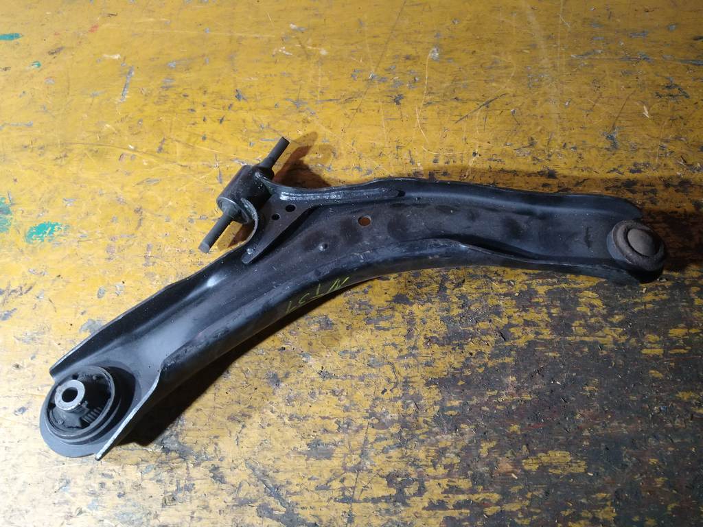 рычаг Nissan X-Trail 3