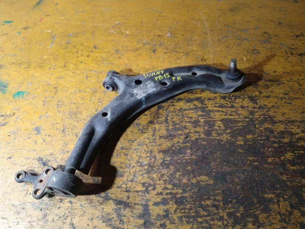 рычаг Nissan Sunny 0